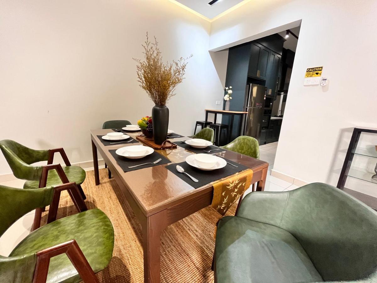 Luxury 2-Storey Terrace House Near Ioi City Mall Πουτρατζάγια Εξωτερικό φωτογραφία