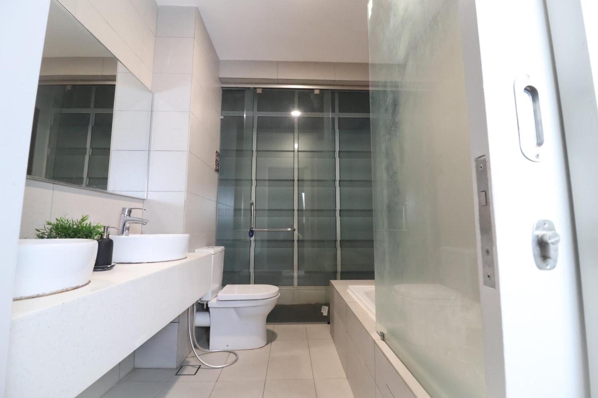 Luxury 2-Storey Terrace House Near Ioi City Mall Πουτρατζάγια Εξωτερικό φωτογραφία